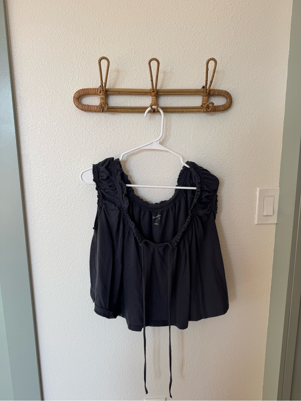 Universal Thread charcoal grey flowy Tie-Front Top